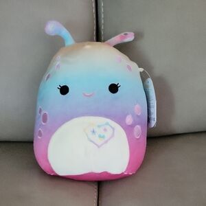 8" Oliviana Squishmallow